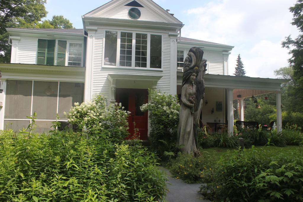 StansteadDomaine Les Boises Lee Farm S.A住宿加早餐旅馆 外观 照片