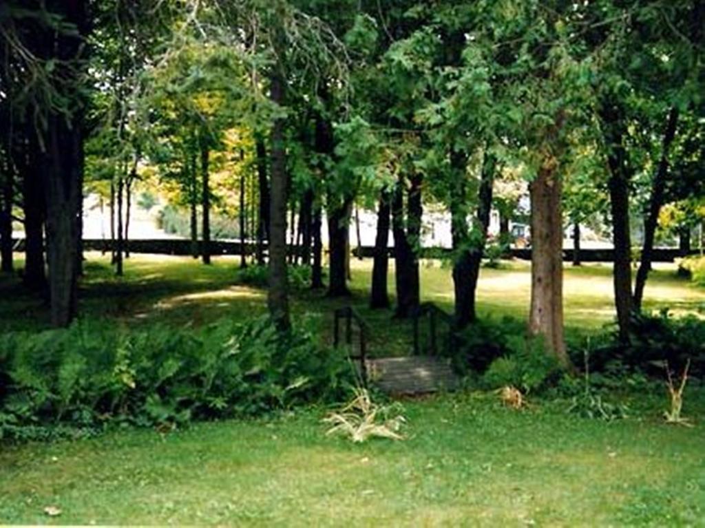 StansteadDomaine Les Boises Lee Farm S.A住宿加早餐旅馆 外观 照片